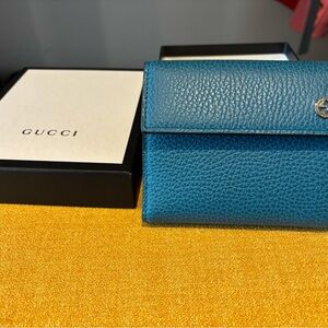 Brand New, Authentic, Gucci Teal Leather Wallet